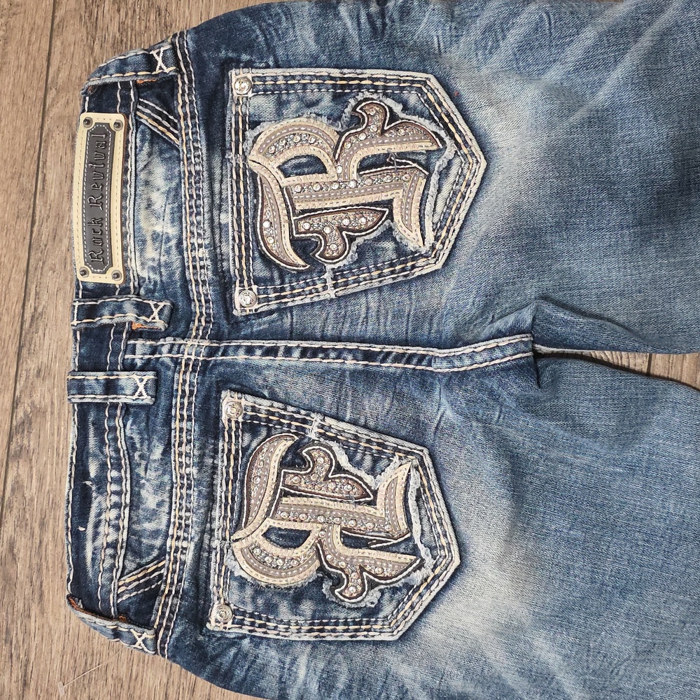 Rock Revival Eilish Straight Jeans Women’s Medium Wash Blue Denim